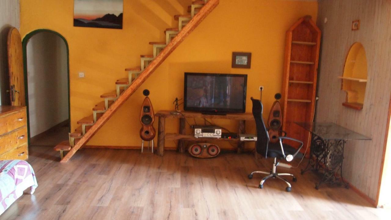 Žuljana Apartments Ines 1 מראה חיצוני תמונה
